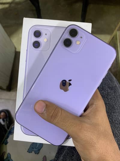 I phone 11 128 gb water pak with boxx charger 75pta apved helth