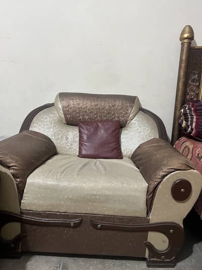 6 seater sofa set in good condition