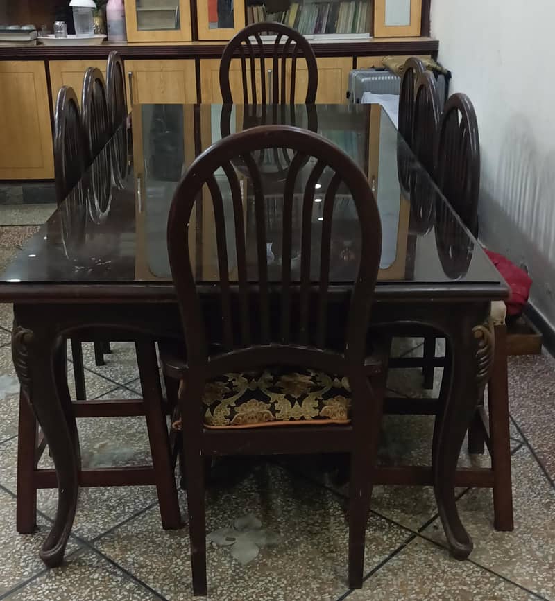 Dining Table with Chier 2