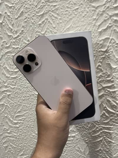 iPhone 16 Pro Max