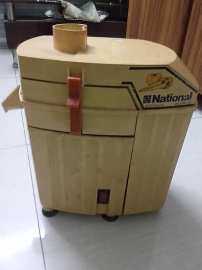 National juicer machine