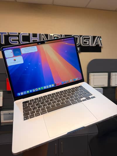 MacBook Air M4 Skyblue 15 inch