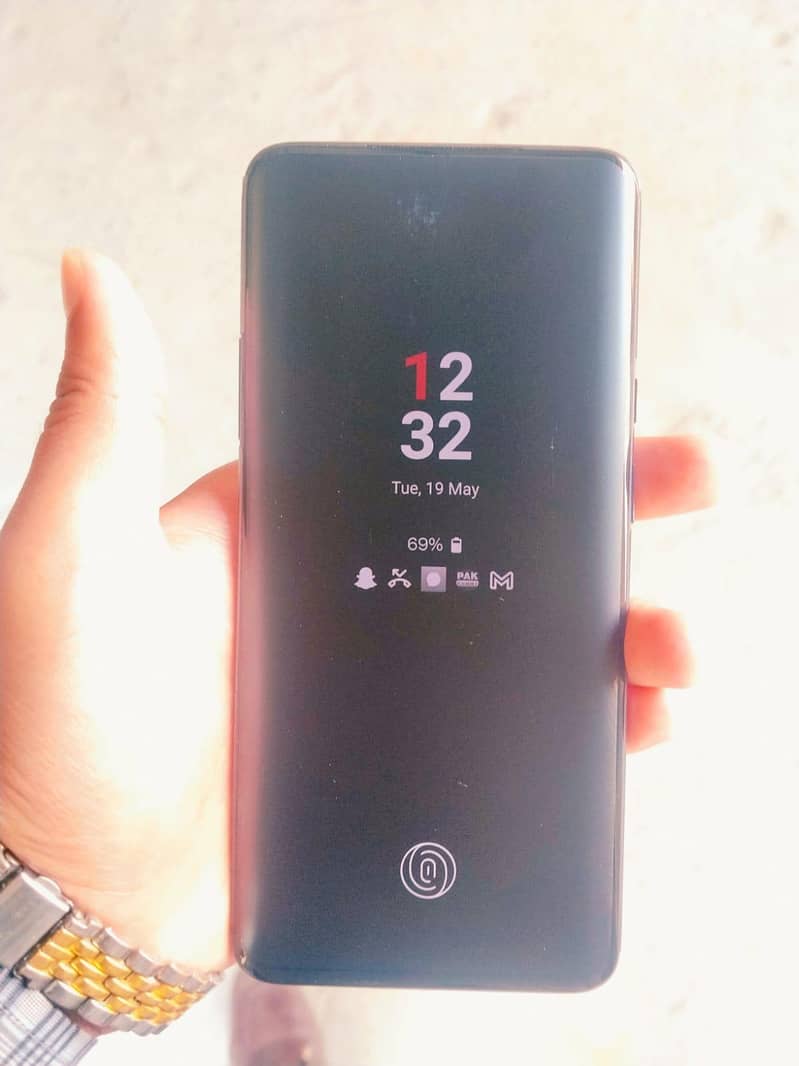 One Plus 7 Pro 3