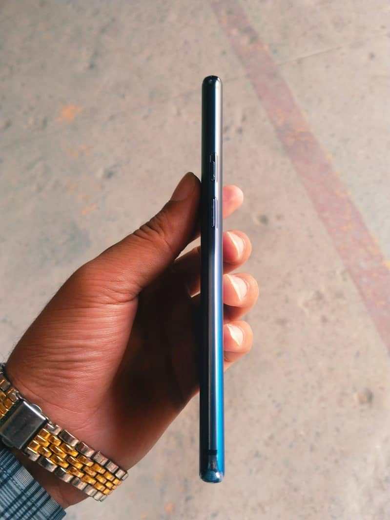 One Plus 7 Pro 5