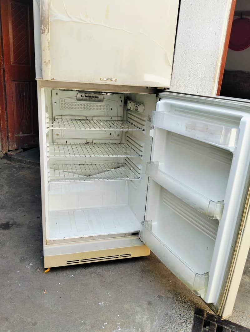 Pel Refrigerator 8