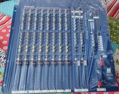 Allen & Heath WZ12:2DX MixWizard very good condition