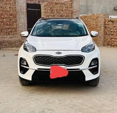 KIA Sportage fwd 2022 total geniun condition  low millage