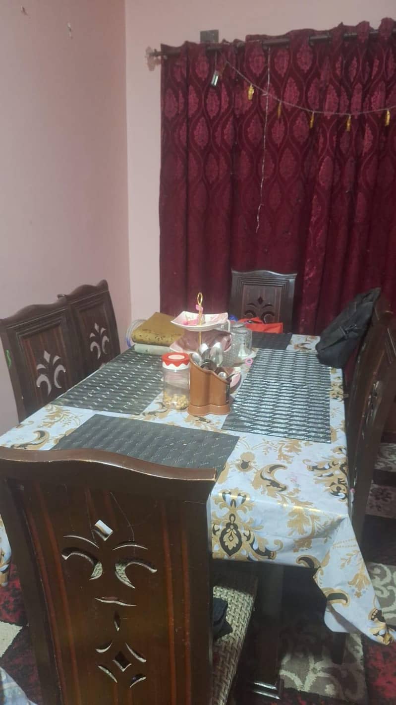 Bed Sofa Dining Table 2