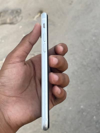 IPHONE SE 2020 …. . ALL ORGINAL
