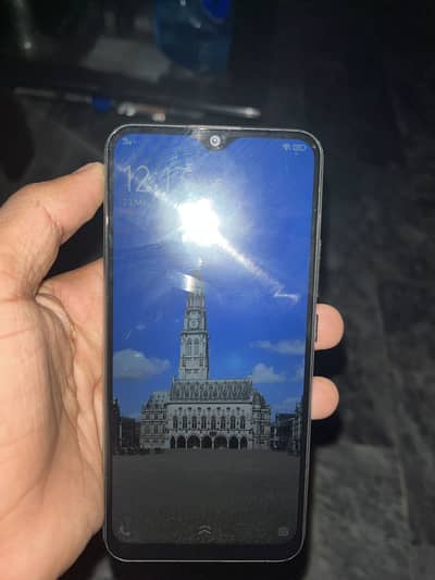 Vivo y17