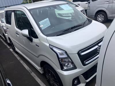 Wagonr stingray hybrid T 2023 model