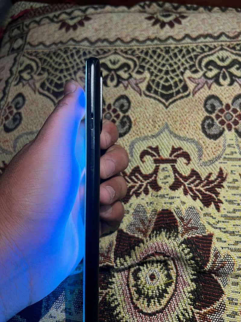 One Plus 9R 3