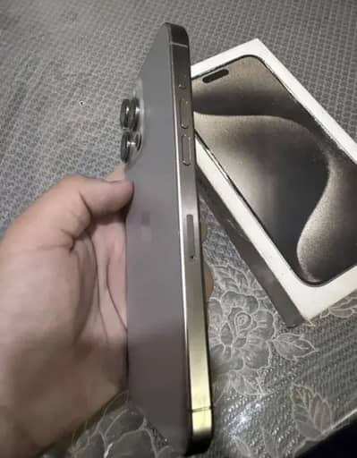 apple iphone 15pro max PTA approved 256gb