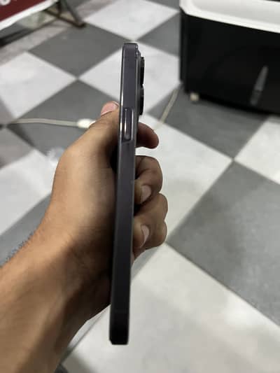 iPhone 14 Promax factory unlock