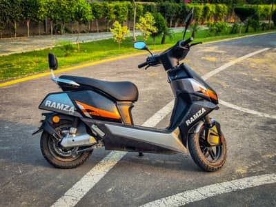scooty hi speed