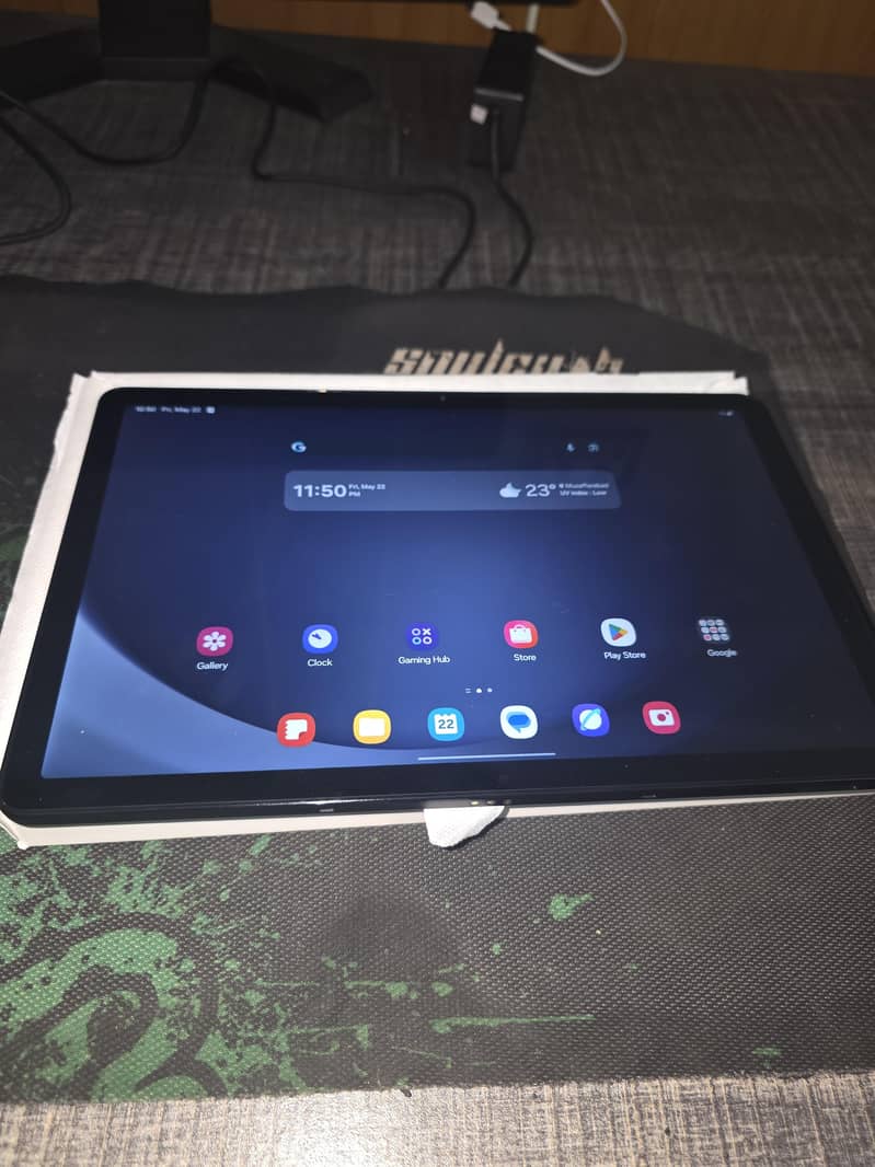 Samsung A9 plus (WiFi version) 0