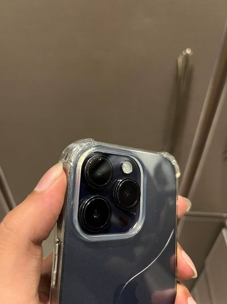 iPhone 14 Pro 0