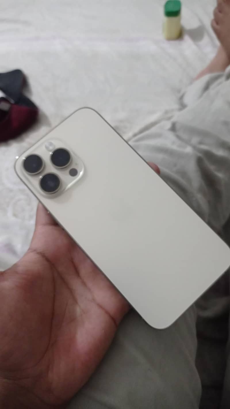 iphone 14 pro max 7