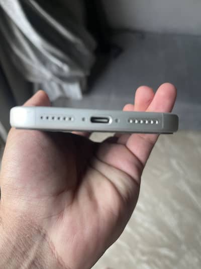 iPhone 17 pro max factory unlock LLA model