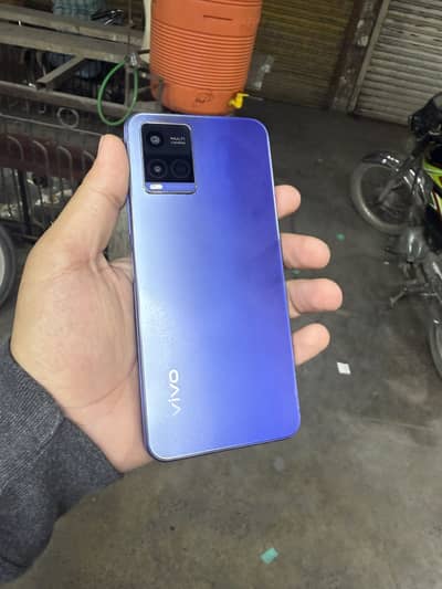 Vivo y21
