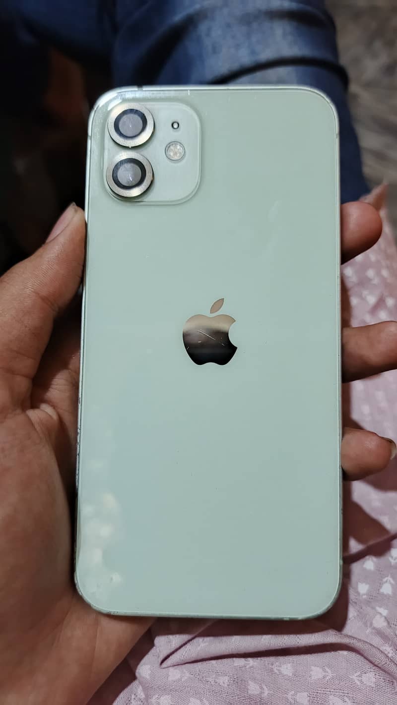 Apple iPhone 12 7