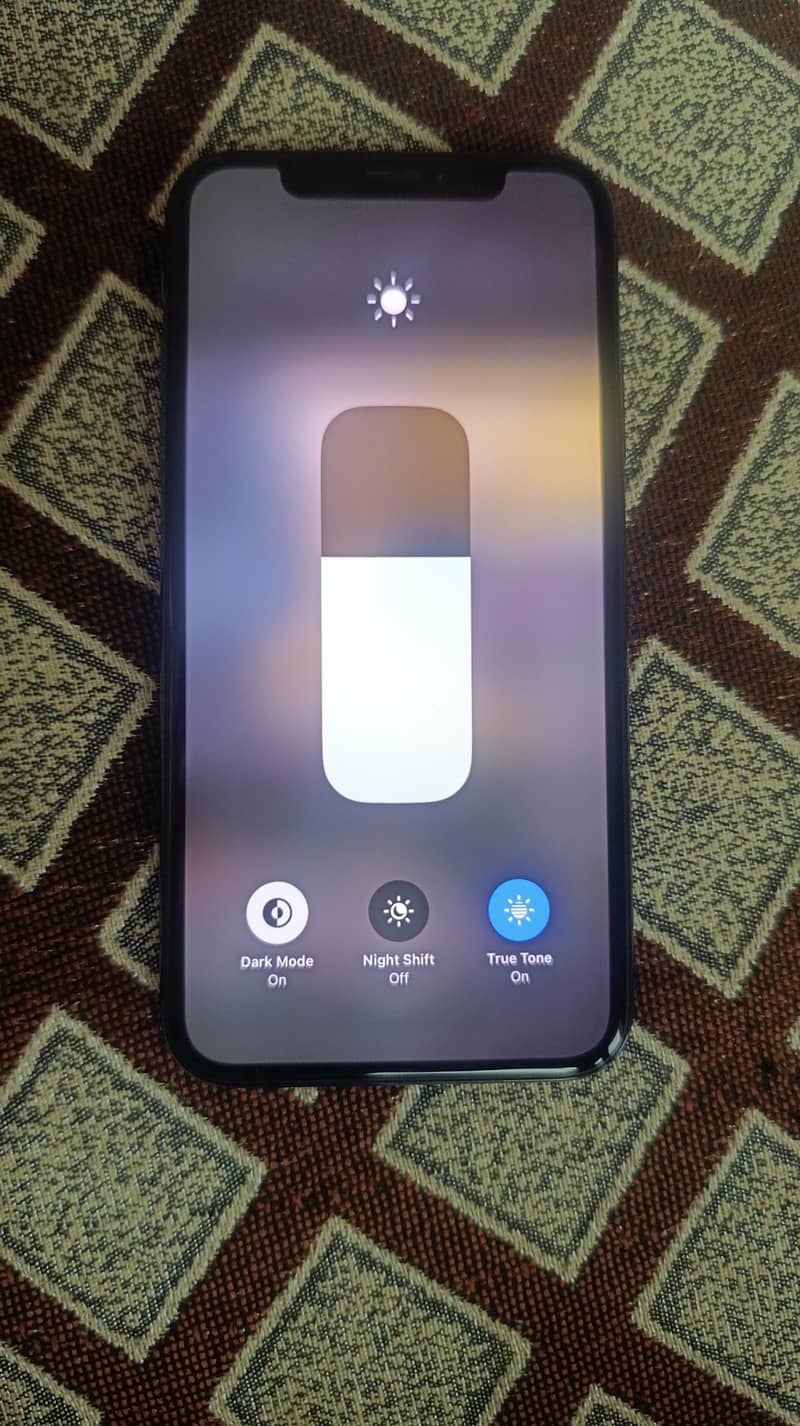iPhone x 4