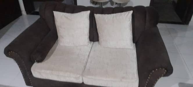 Best quality 7 seater sofa set brand new condition