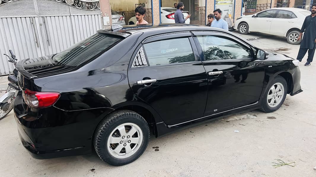 Corolla 2010 4