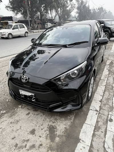 Yaris 2022-25