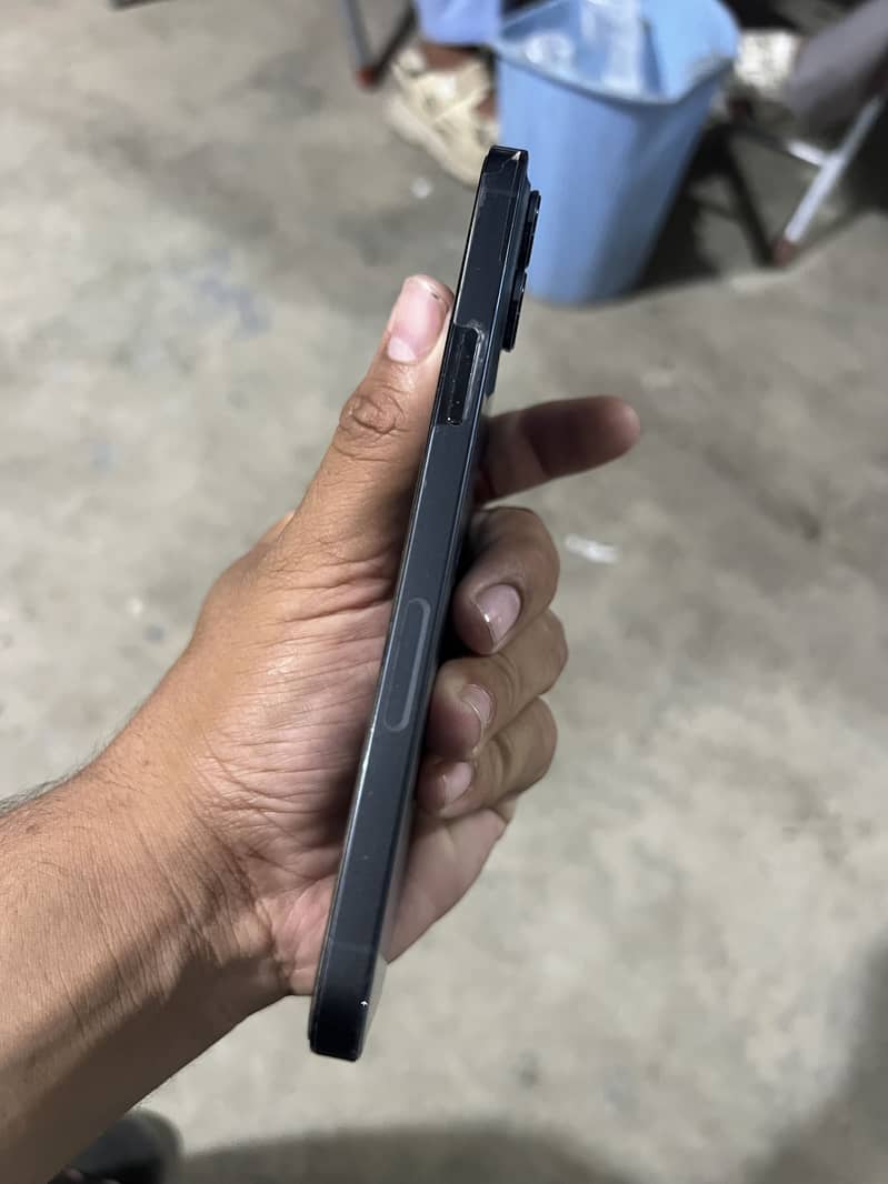 12 pro max 5