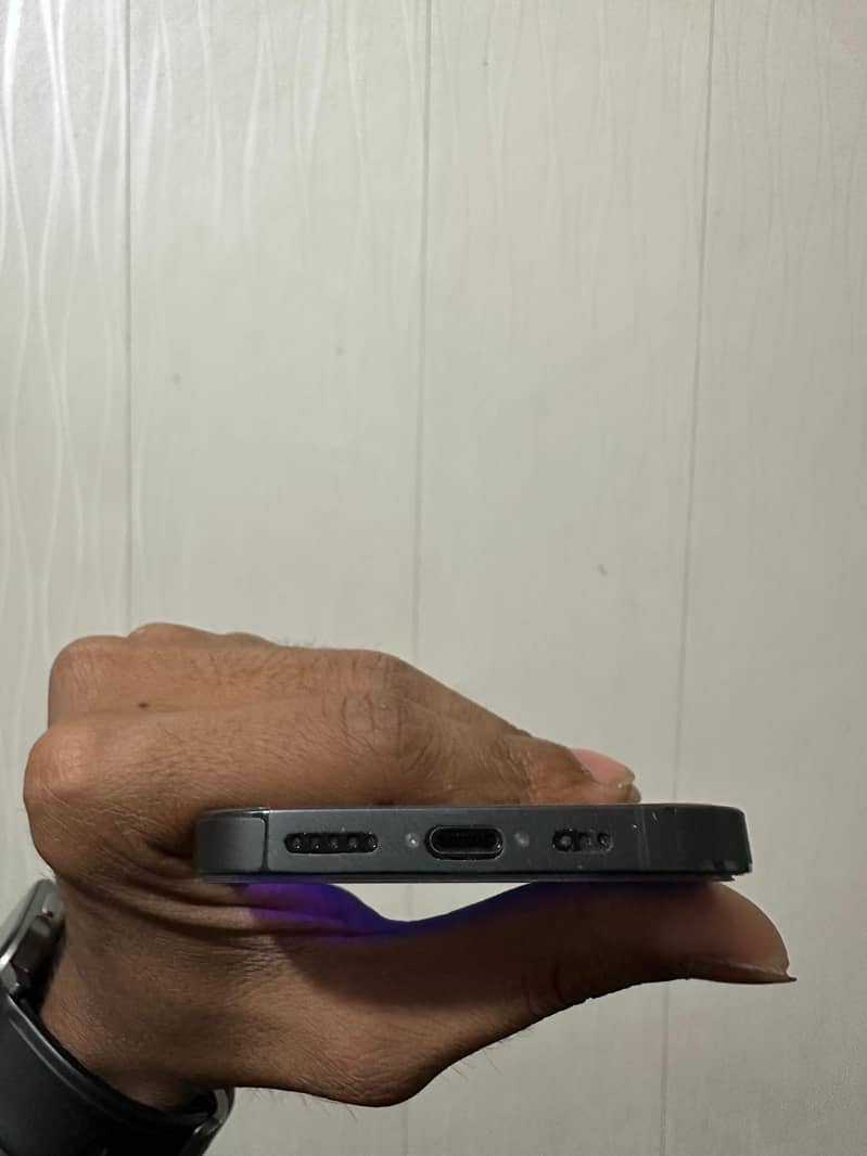 Apple iPhone 14 Pro 3