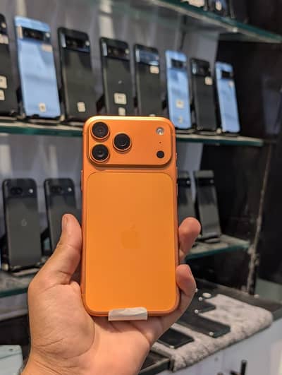 17 pro max 1024gb Brand New condition