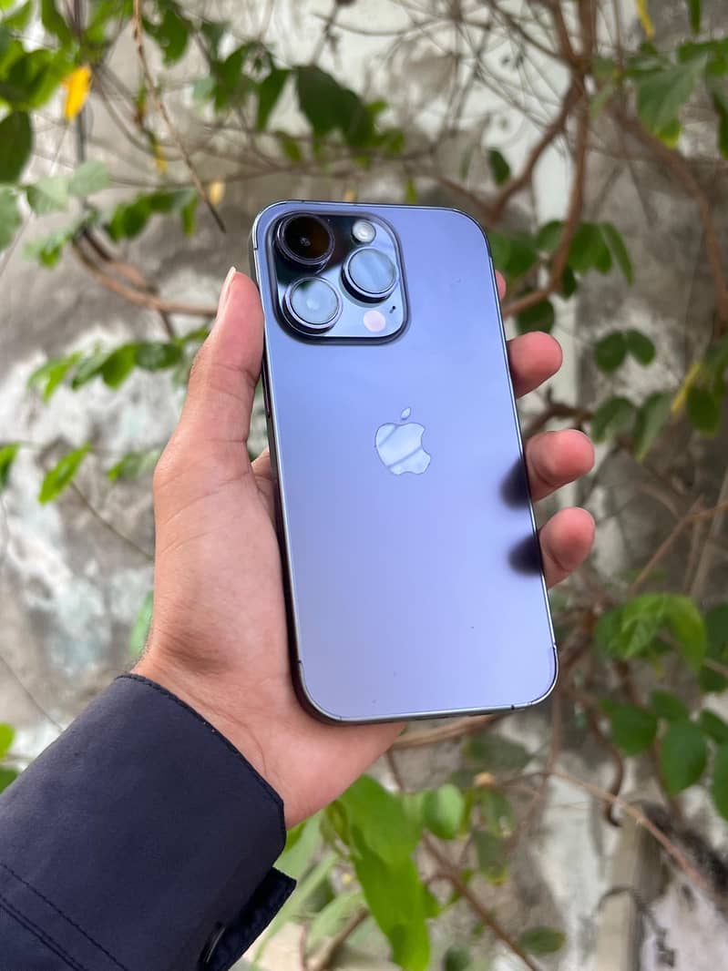 IPhone 14 pro 3