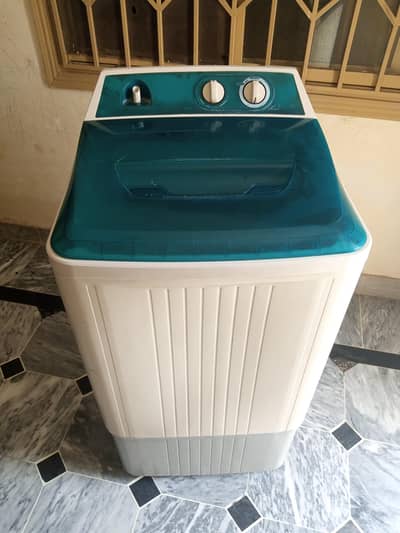 Haier washing machine, in good condition.