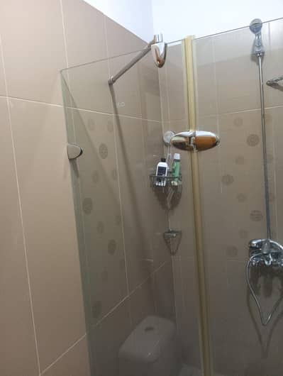Shower cabin