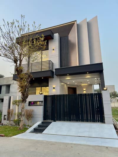 5 Marla Elegant House For SALE in DHA PHASE TOWN