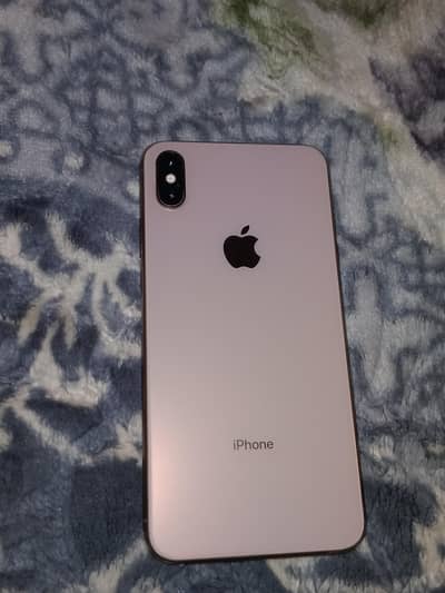 I phone xs max 10/10 condition only 3 month used factory unlock 256 gb