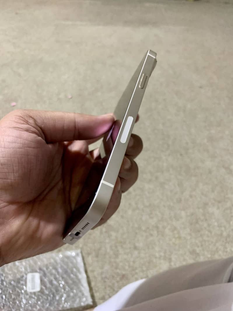 iPhone 14 Plus 10/10 condition 2