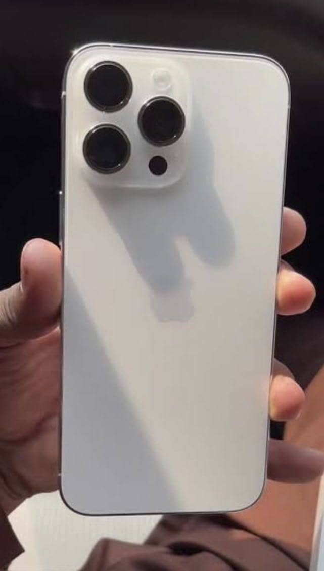 Iphone 14 pro max 0