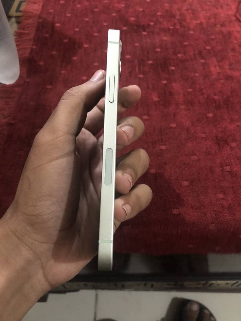 Apple iPhone 12 FU 3