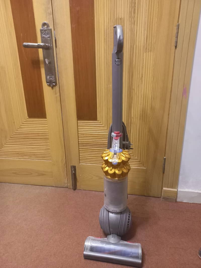 Dyson vacuum 1