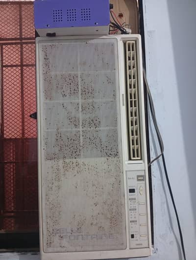HORIE 1 Ton Window AC + 110V Stabilizer