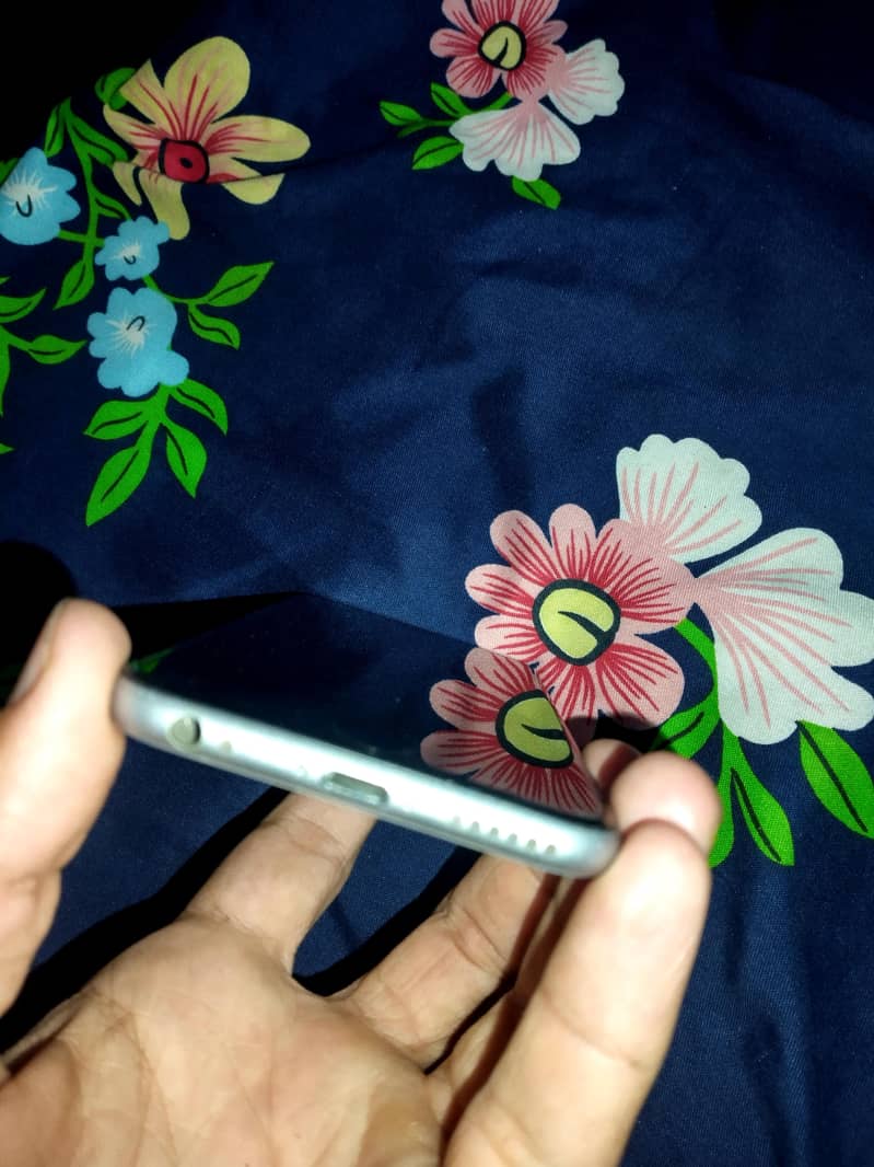 iphone 6s 2