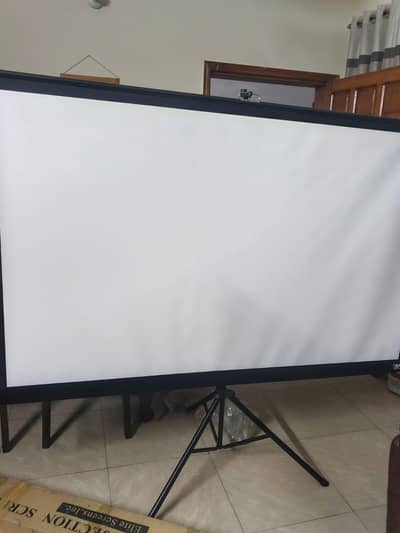 Brand New Elite Screens 99" Tripod Projector Screen (Original Box)