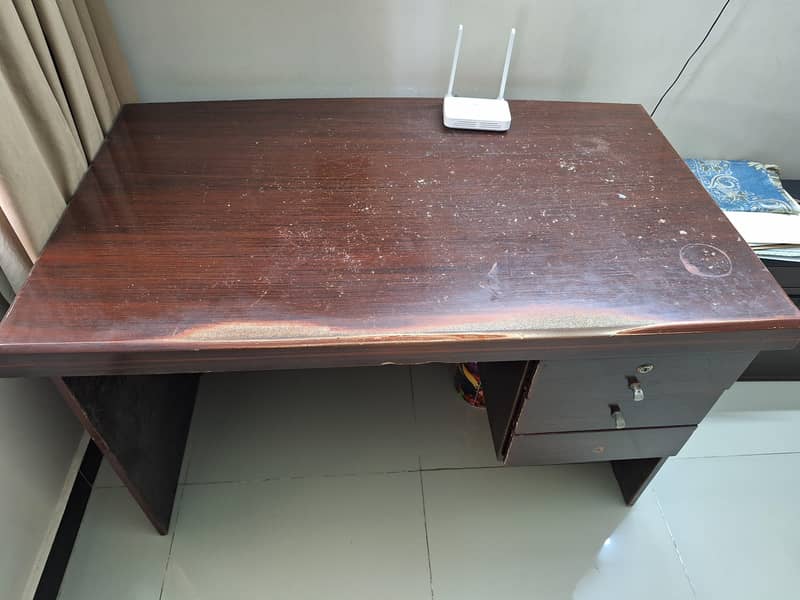 desk / study table 2