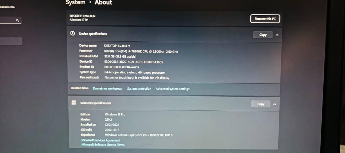 Alienware 17-R4 1
