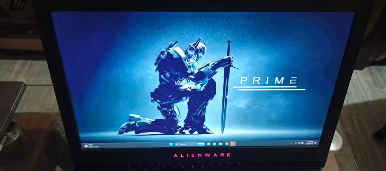 Alienware 17-R4 5
