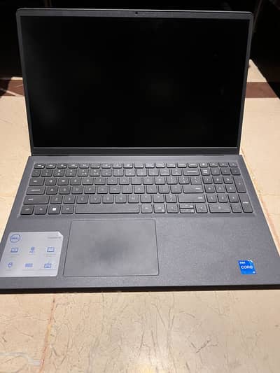 Dell inspiron 3530, i5 13th generation 8/512.120HZ display