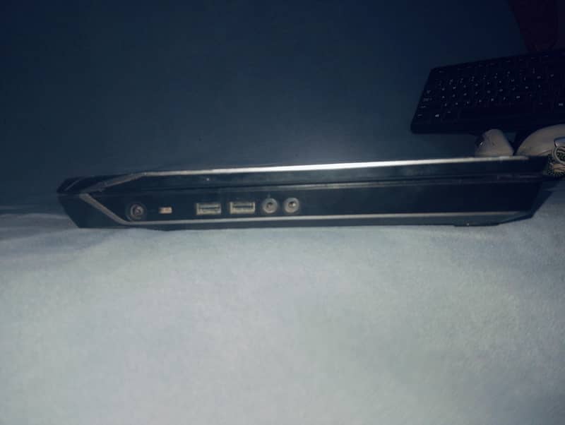 Dell Alienware 17 r2 5