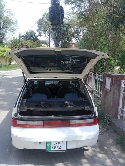 Suzuki cultus 2001 03202832778